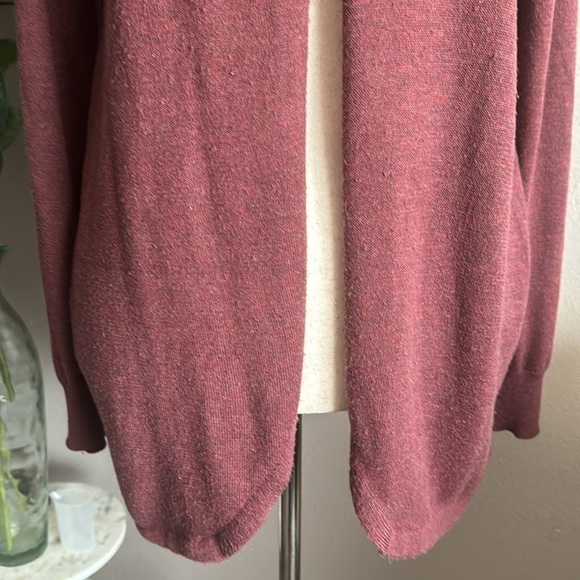 Ella Moss cardigan - Picture 3 of 9